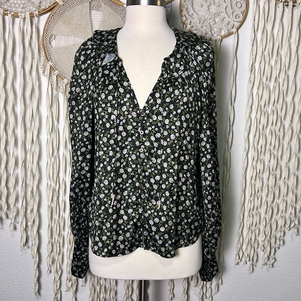 Anthropologie Peter Pan Collar Black and Green Ditzy Floral Print Blouse Small - Picture 2 of 12